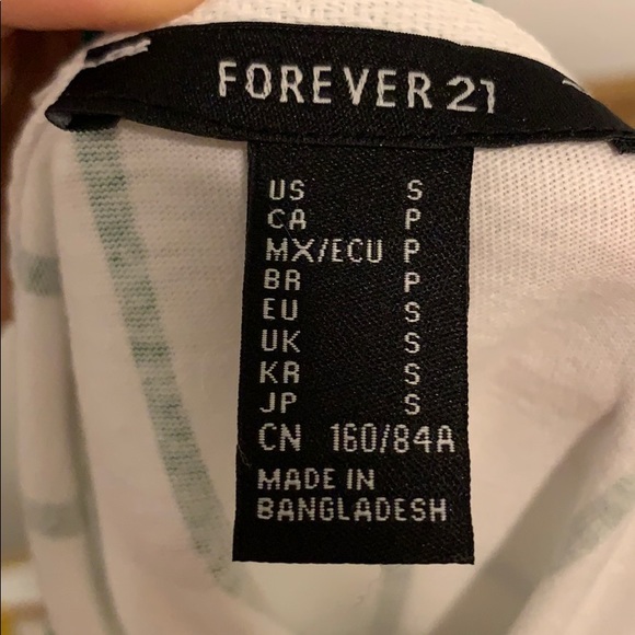 Forever 21 T-shirt dress - Picture 3 of 3